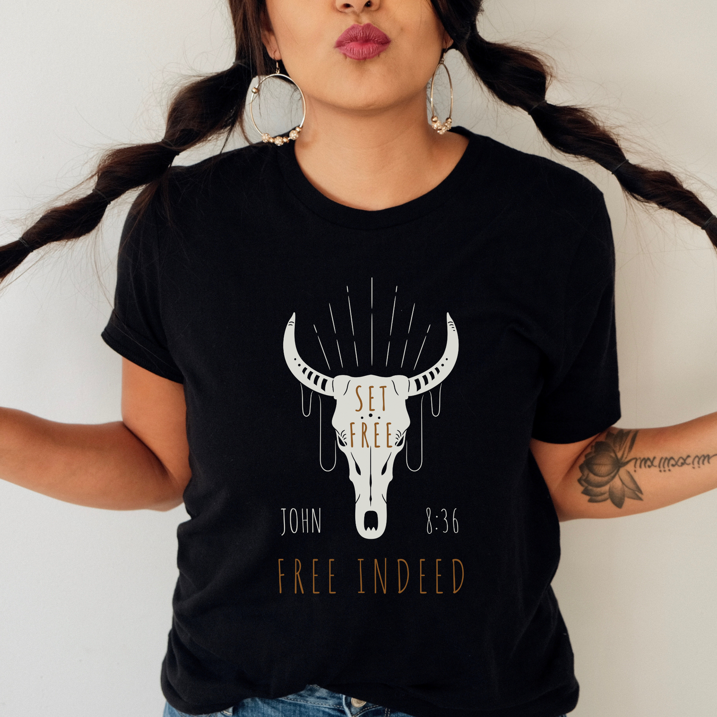 Women's Christian Graphic Tee, Set Free - Free Indeed - John 8:36, Western-Inspired Christian T-shirt